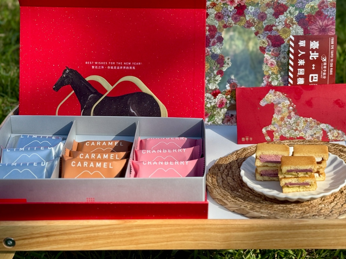 【2026春節禮盒推薦】簡單李:神級奶油夾心餅乾馬年過年禮盒「馭馬歸真」:不只是餅乾,是勇敢與祝福的油畫藝術品! - 第1張圖