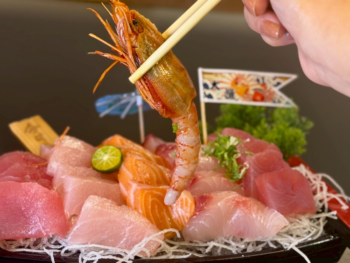 【竹北美食餐廳推薦】今日魚市竹北光明店盛大開幕︱綜合生魚片船只要400元,超豪華究極干貝滿天星丼飯,日式氛圍讓你一秒到日本 - 第14張圖 【竹北美食餐廳推薦】今日魚市竹北光明店盛大開幕︱綜合生魚片船只要400元,超豪華究極干貝滿天星丼飯,日式氛圍讓你一秒到日本