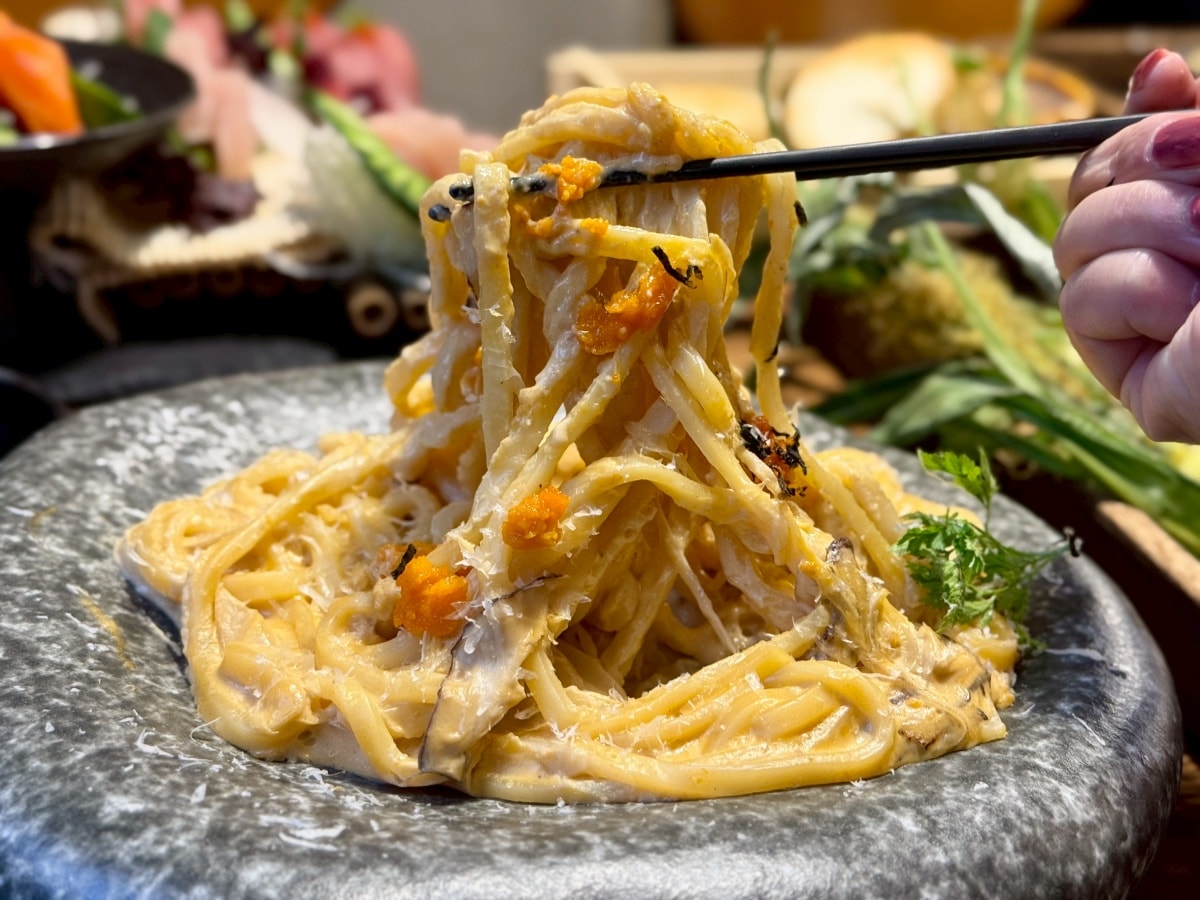 【林口美食推薦】河原町酒場新開幕!絕美日式氛圍、新鮮豪華生魚片、創意日式料理與串燒營業到凌晨,宵夜約會聚餐微醺首選 - 第8張圖 【林口美食推薦】河原町酒場新開幕!絕美日式氛圍、新鮮豪華生魚片、創意日式料理與串燒營業到凌晨,宵夜約會聚餐微醺首選