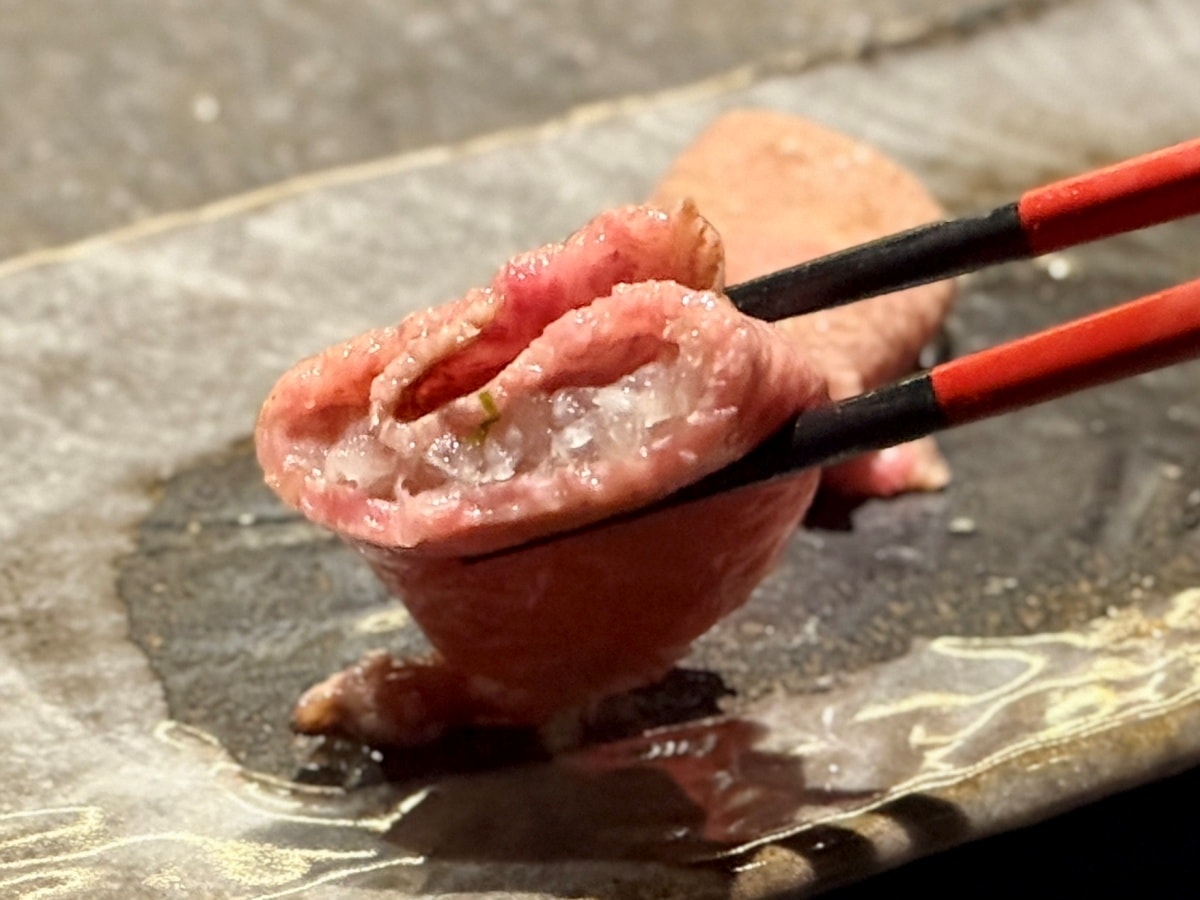 【台北頂級燒肉推薦】碳探和牛專門店：老饕必吃專業代烤碳火燒肉、70年老宅僅 12 席！海膽握壽司、和牛三明治，台北約會慶生聚餐推薦