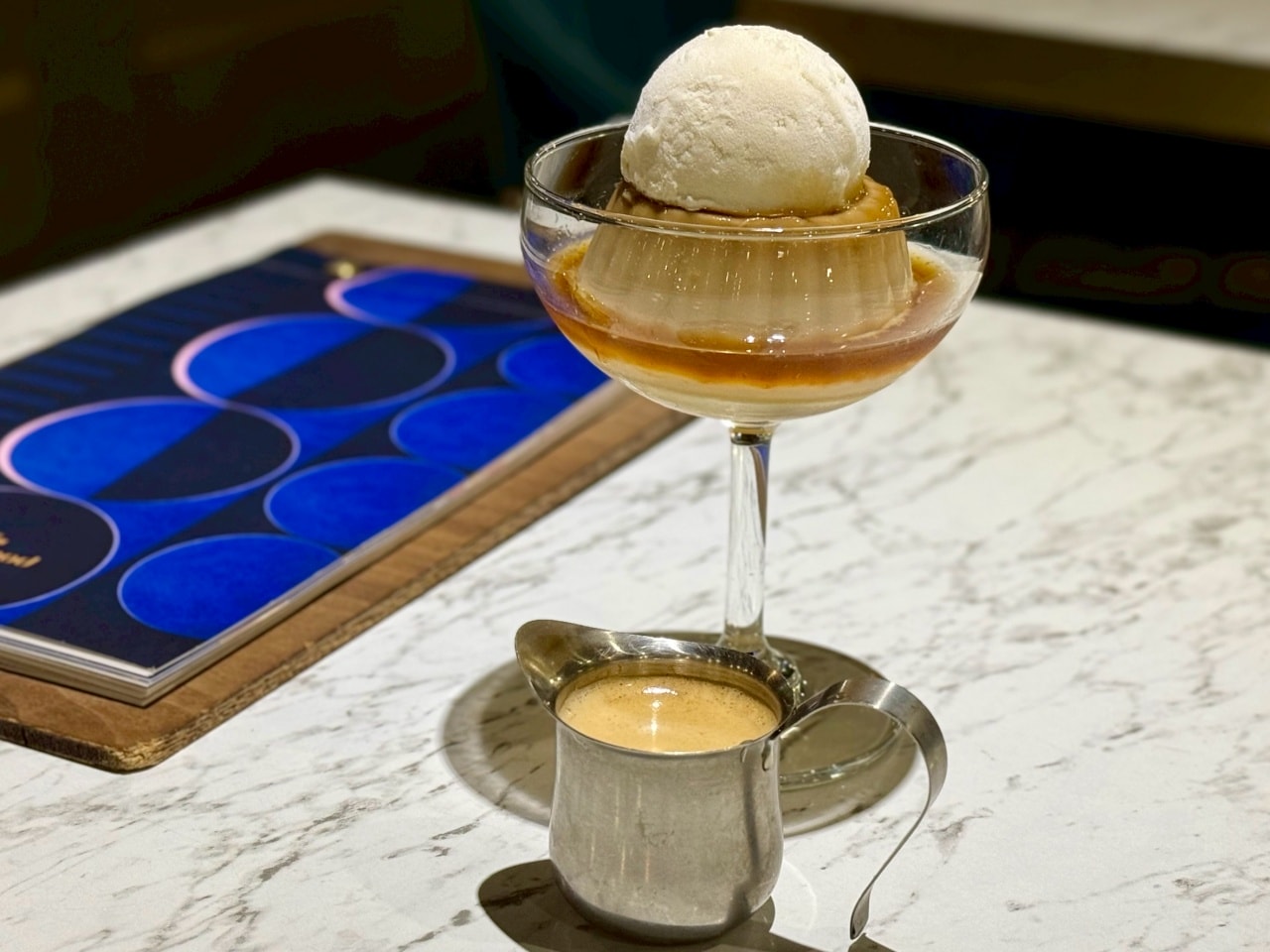 【台北大巨蛋松菸美食】BaganHood 蔬食餐酒館:炙燒明太子法國麵包、像炸雞的花椰菜，美味蔬食餐點甜點飲料，聚餐約會超適合