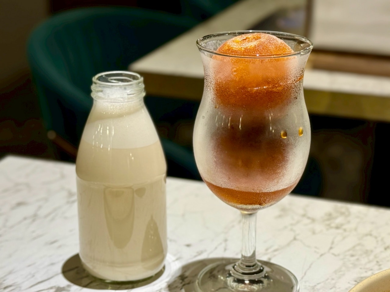 【台北大巨蛋松菸美食】BaganHood 蔬食餐酒館:炙燒明太子法國麵包、像炸雞的花椰菜，美味蔬食餐點甜點飲料，聚餐約會超適合