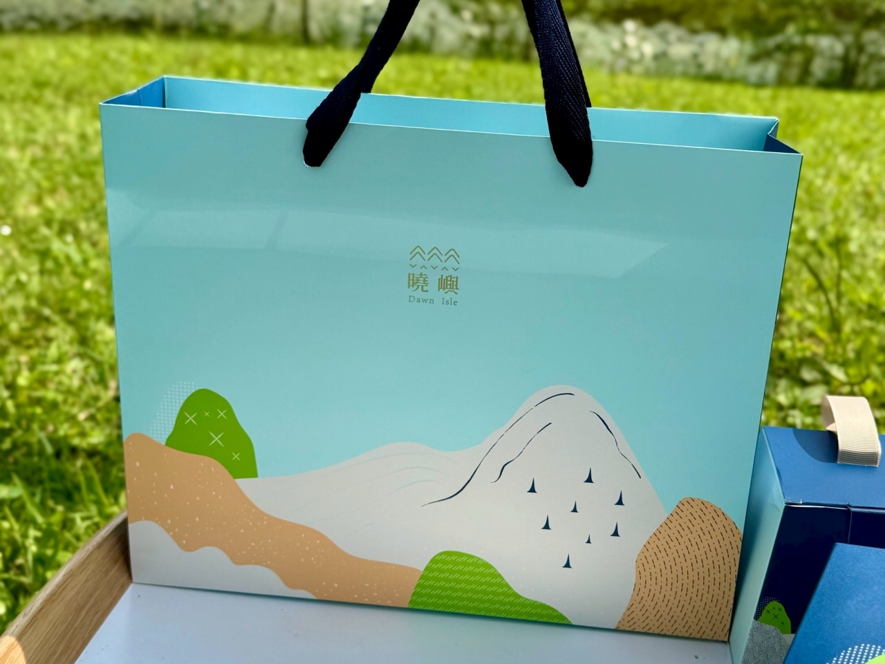 【端午送禮推薦】上信饌玉「曉嶼禮盒」端午節禮盒最美開箱,結合島嶼美學現正早鳥優惠中 - 第12張圖 【端午送禮推薦】上信饌玉「曉嶼禮盒」端午節禮盒最美開箱,結合島嶼美學現正早鳥優惠中